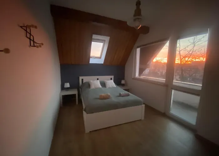 With A View * גדינייה